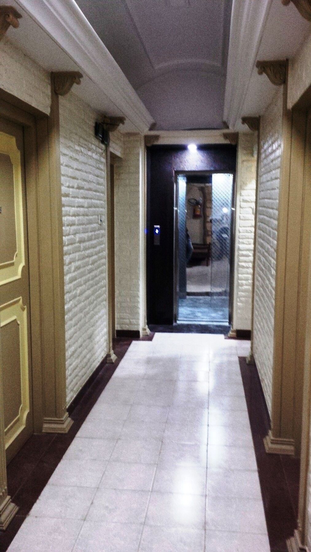 Hotel Blue Bird Colaba Mandve Zewnętrze zdjęcie