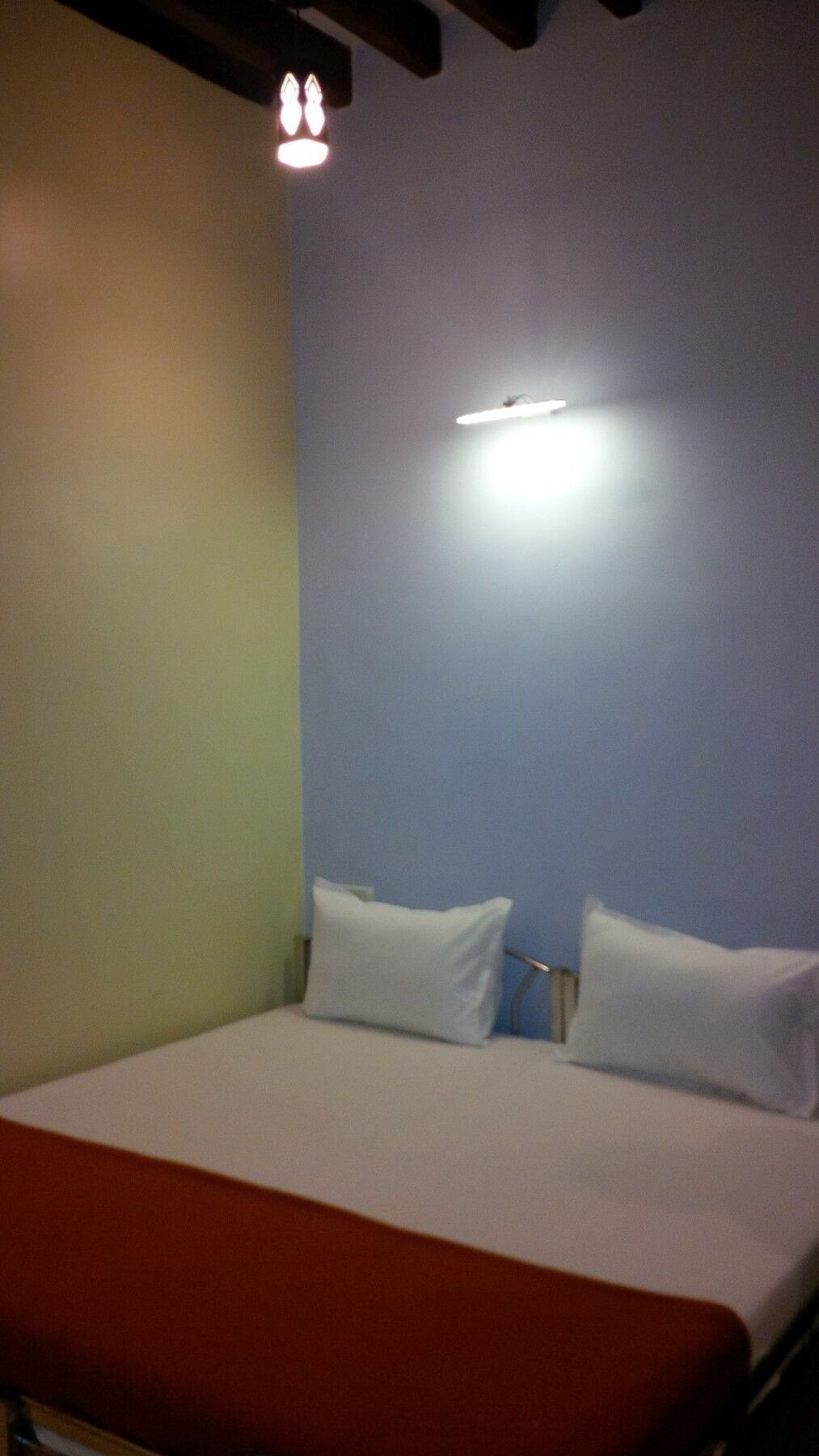 Hotel Blue Bird Colaba Mandve Zewnętrze zdjęcie