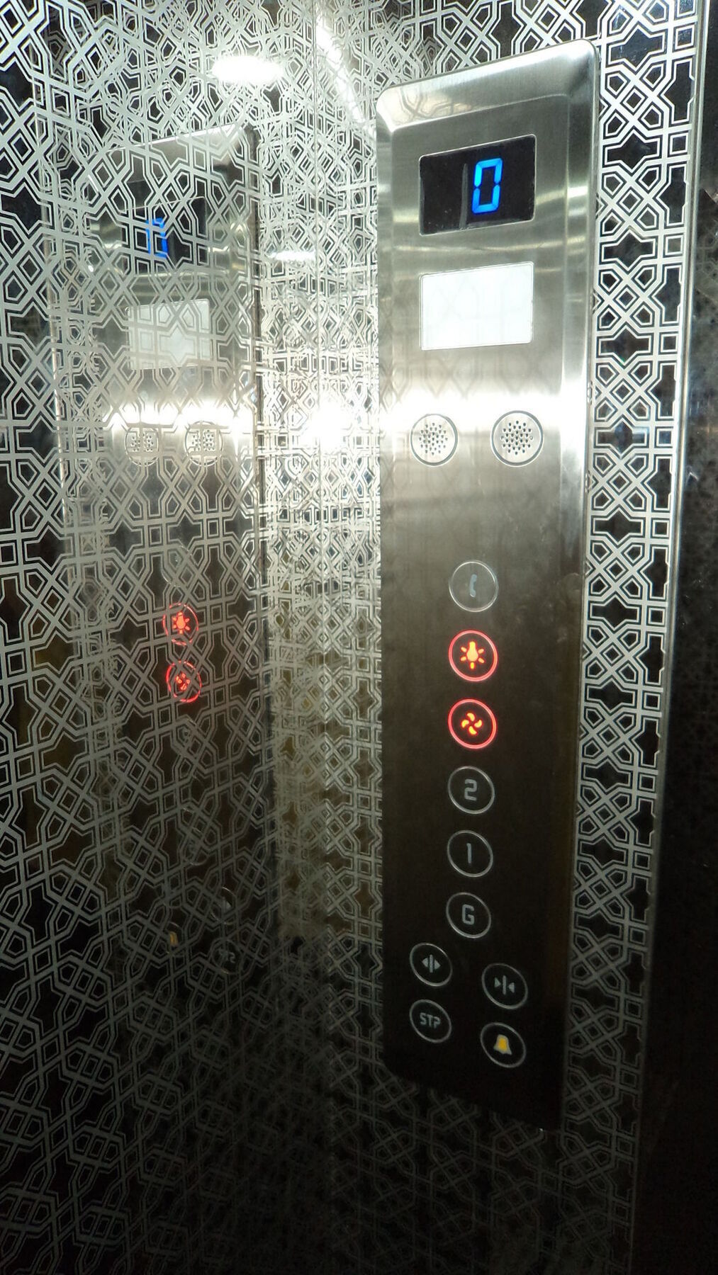 Hotel Blue Bird Colaba Mandve Zewnętrze zdjęcie